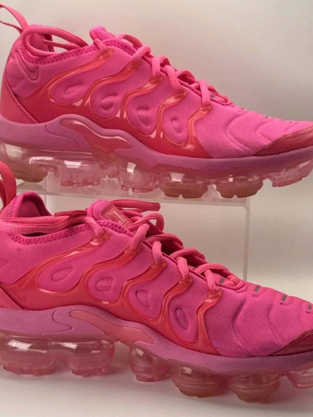 Nike Hot Pink Women's VaporMax Sneakers Women’s size 6.5